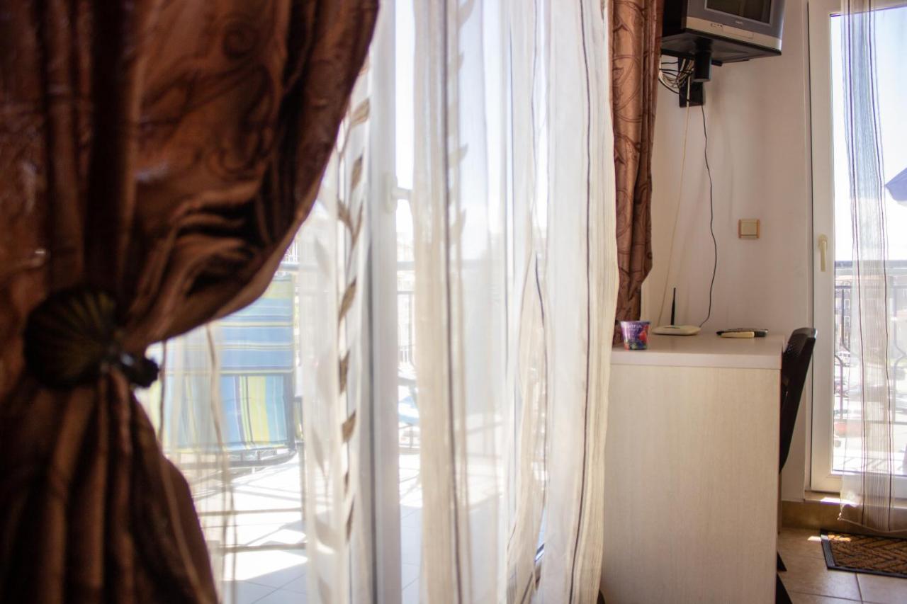 Central Couple Studio Pomorie Exterior foto
